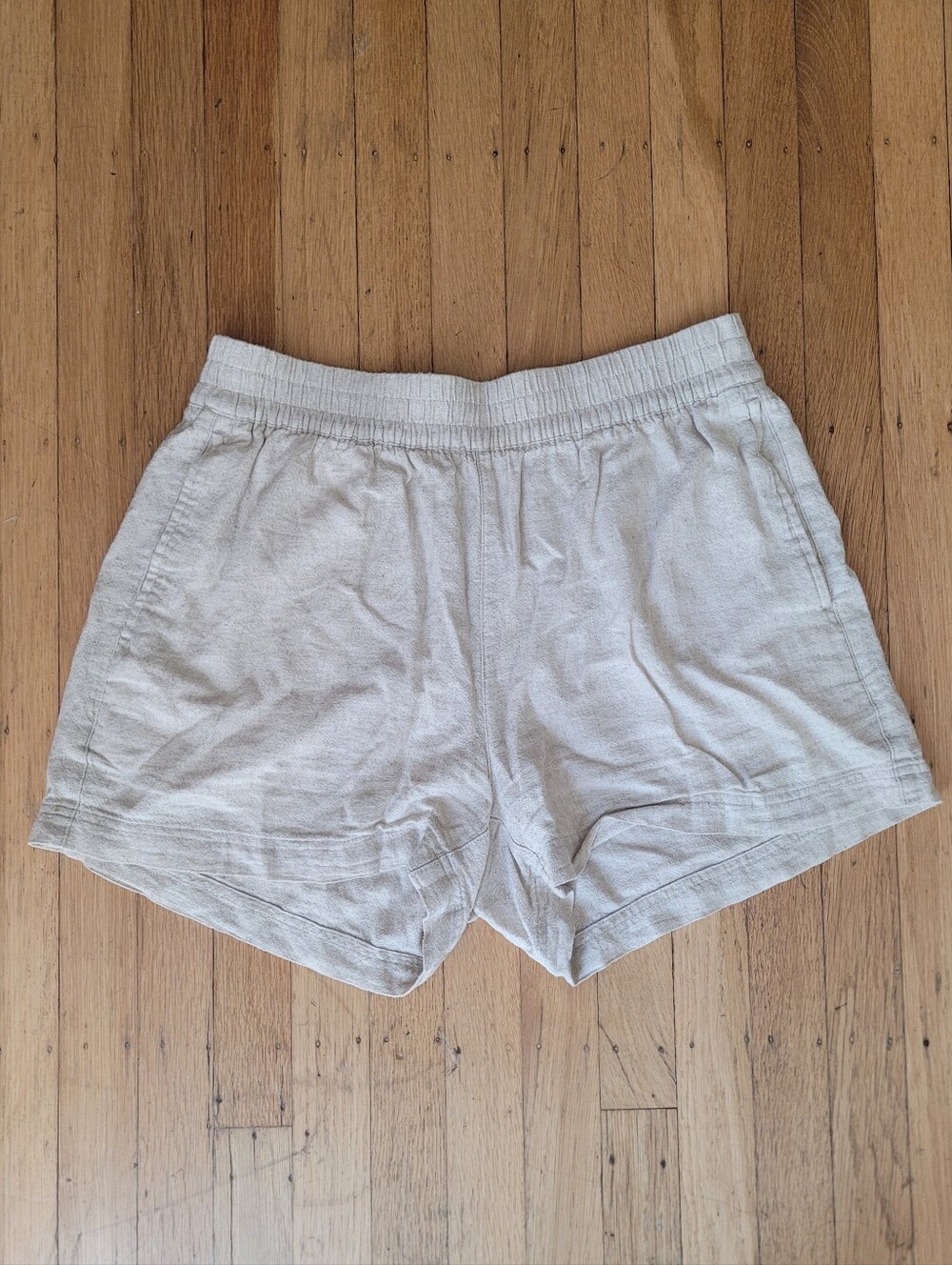 Old Navy Comfort Waistband Linen Blend Cotton Shorts in Oatmeal Beige